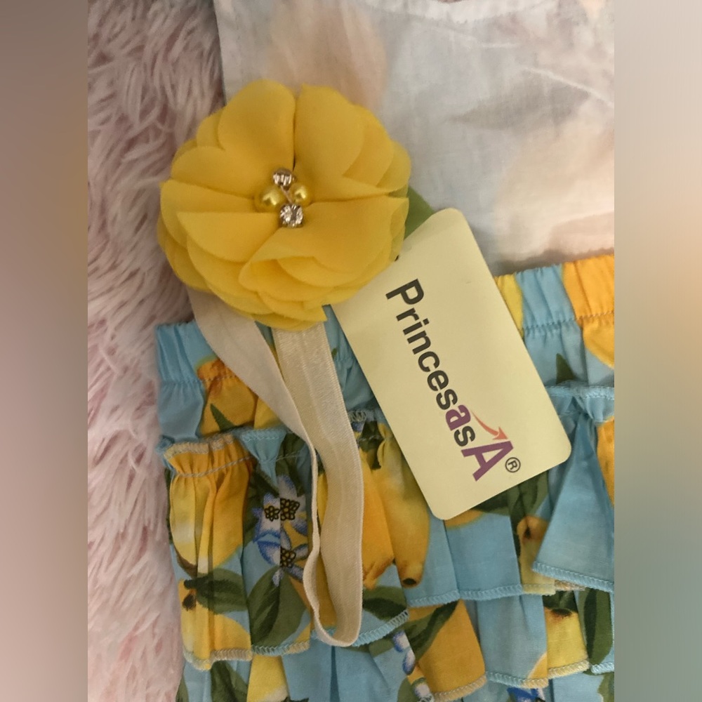 Princesasa Lemons Ruffles Romper - Picture 6 of 7